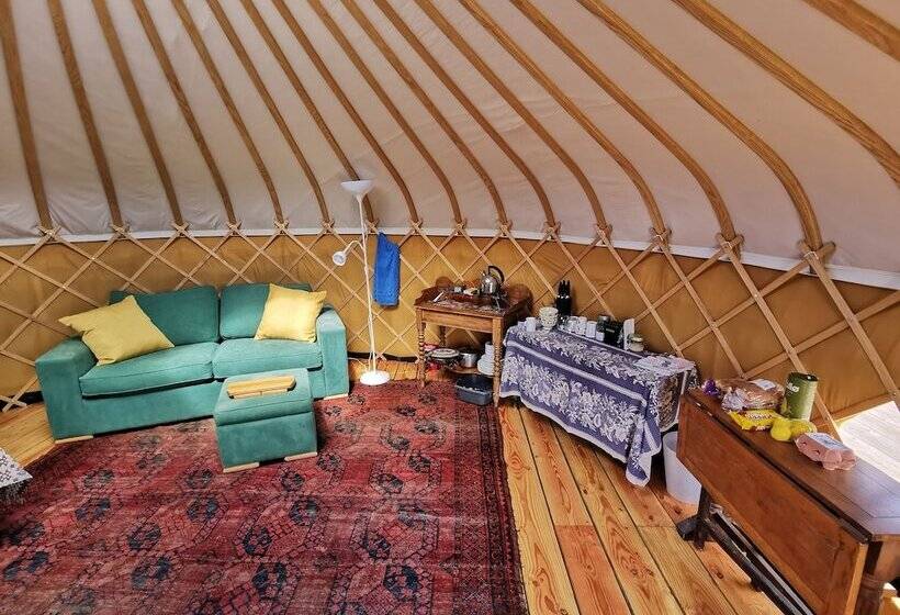 فندق Dragon Orchard Retreat