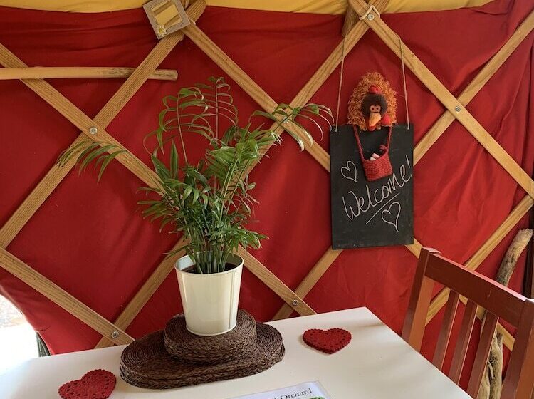 فندق Dragon Orchard Retreat