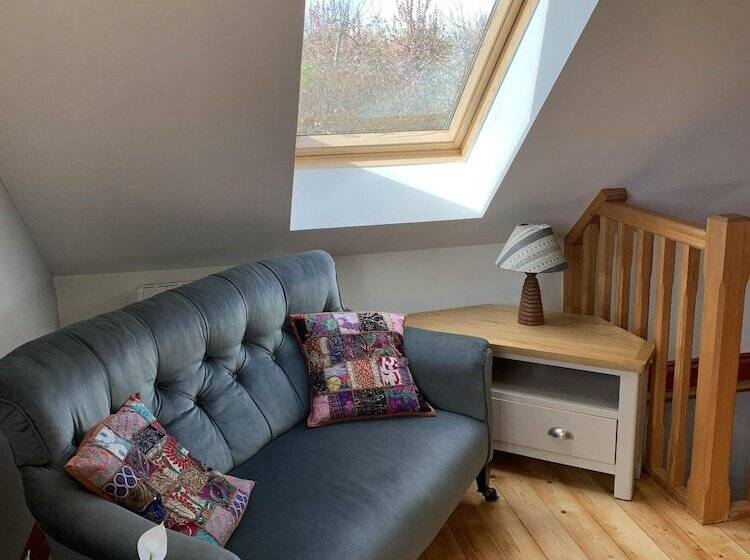 فندق Dragon Orchard Retreat