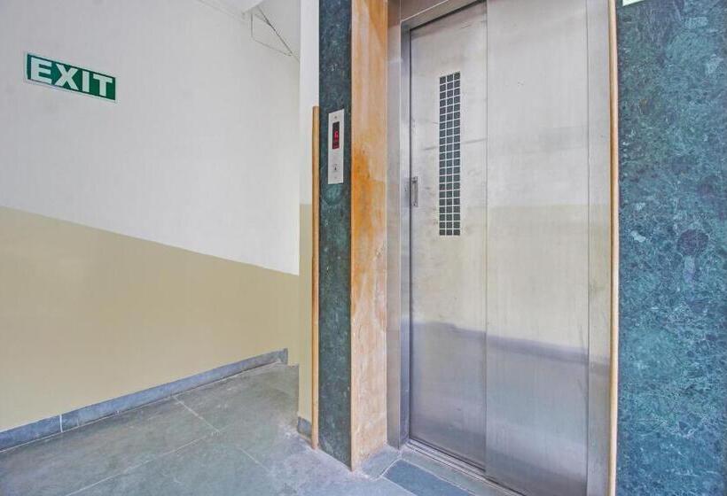 هتل O Sri Residency Near Hyderabad Central