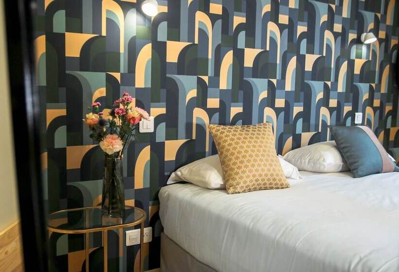 ホテル Le Petit Perier