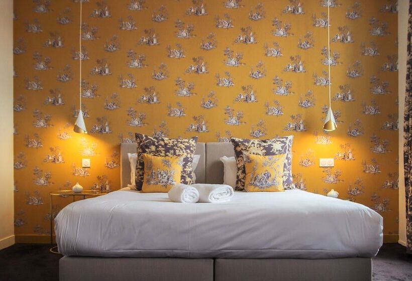 ホテル Le Petit Perier