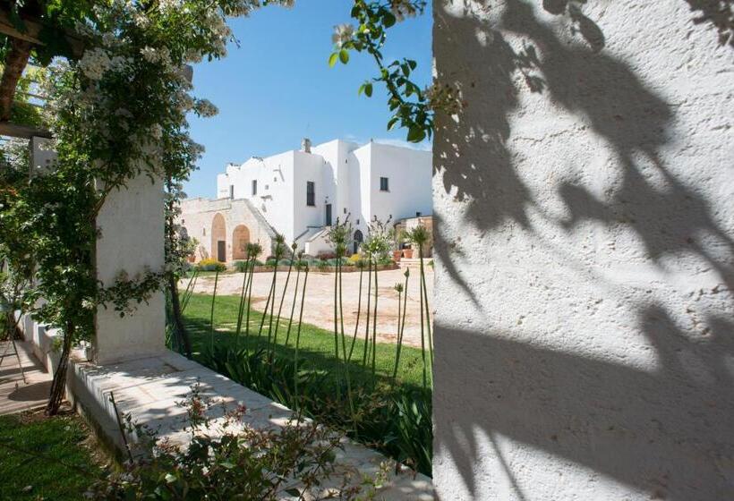 Отель Masseria Santo Scalone