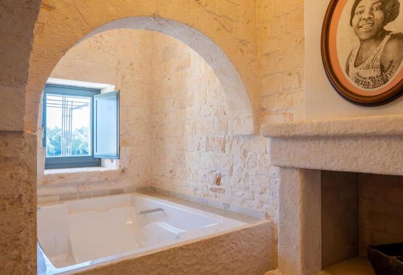 Отель Masseria Santo Scalone