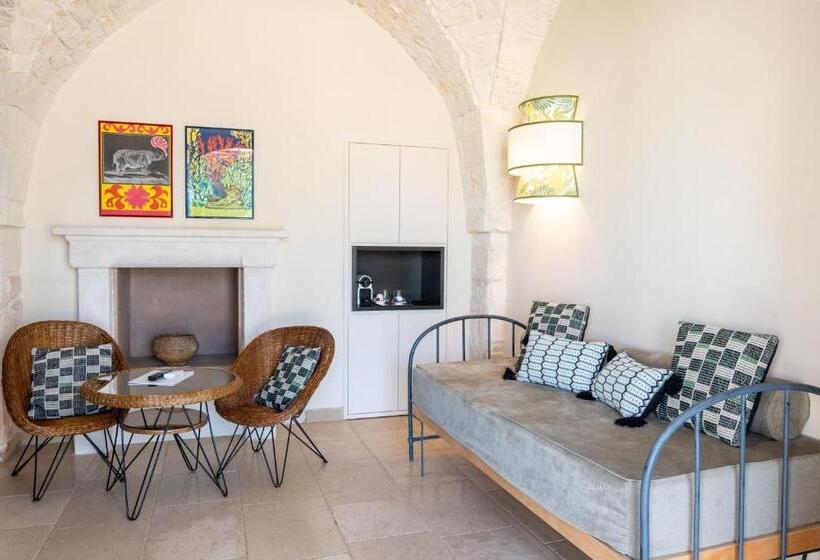 Отель Masseria Santo Scalone