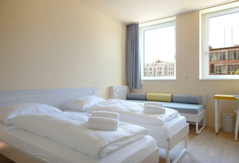 Meininger Hotel Bremen Hauptbahnhof