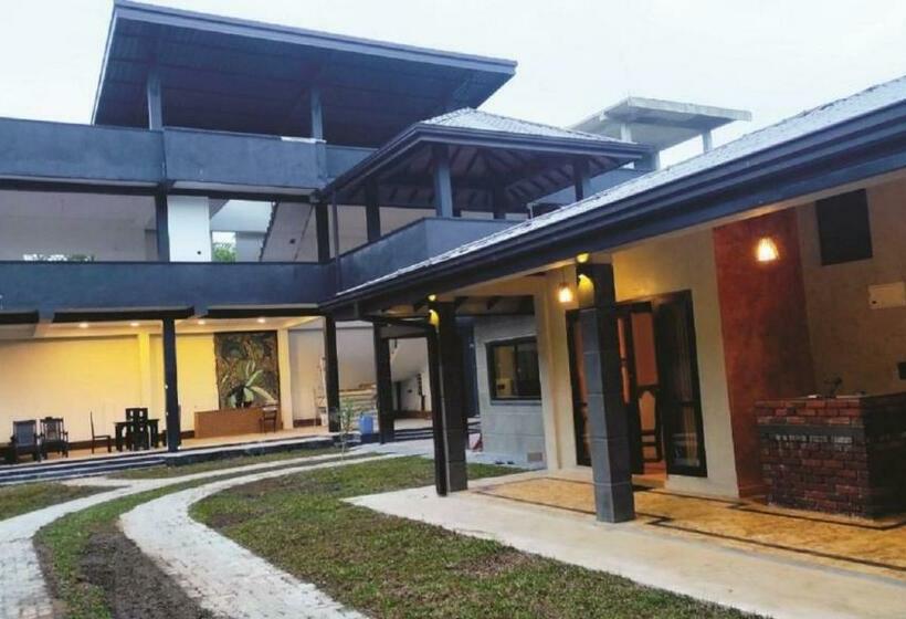 בית מלון כפרי Noble Sight   Anuradhapura