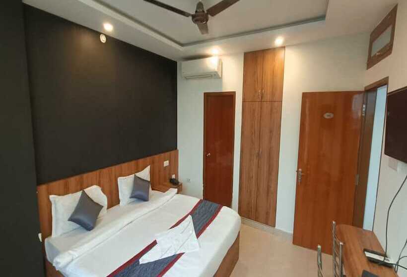 酒店 Treebo Silver Stallion