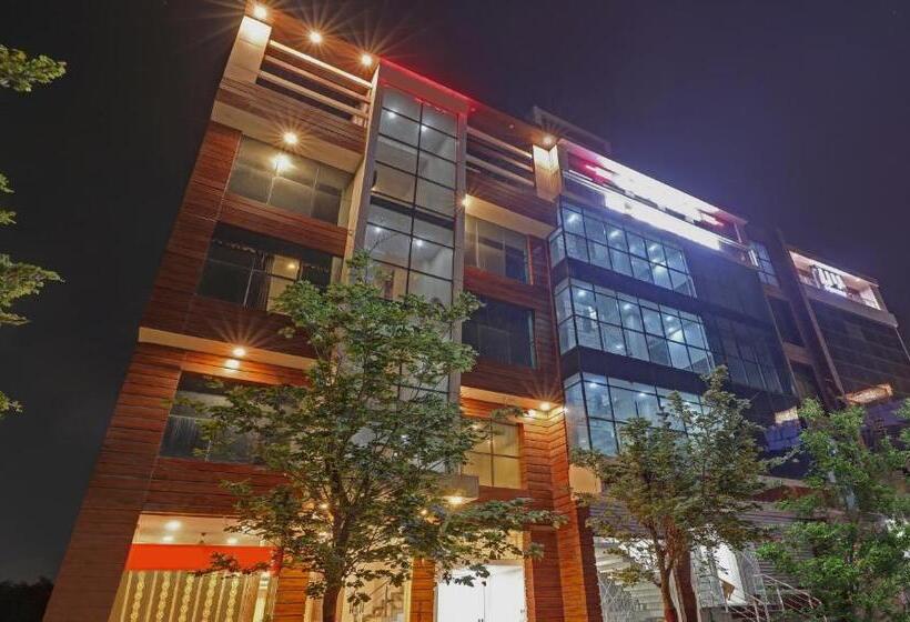 酒店 Treebo Silver Stallion