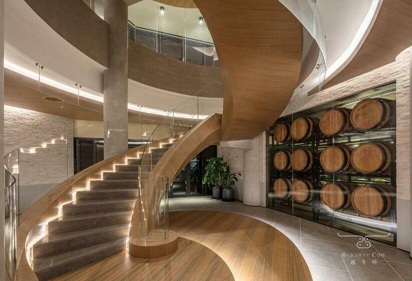 ホテル Runaway Cow Winery Retreat
