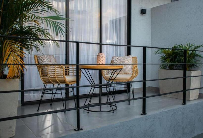 Отель Santuario Luxury Eco