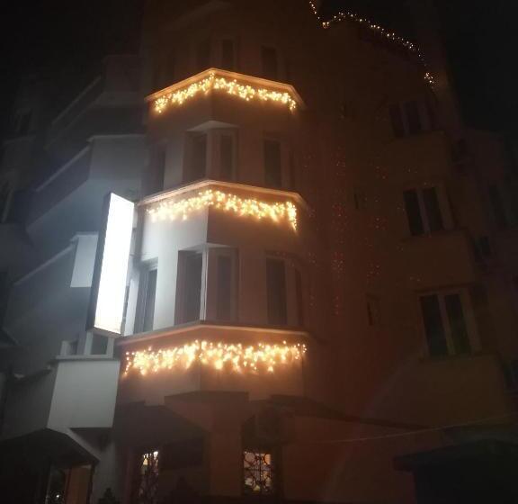 호텔 The White House Plovdiv