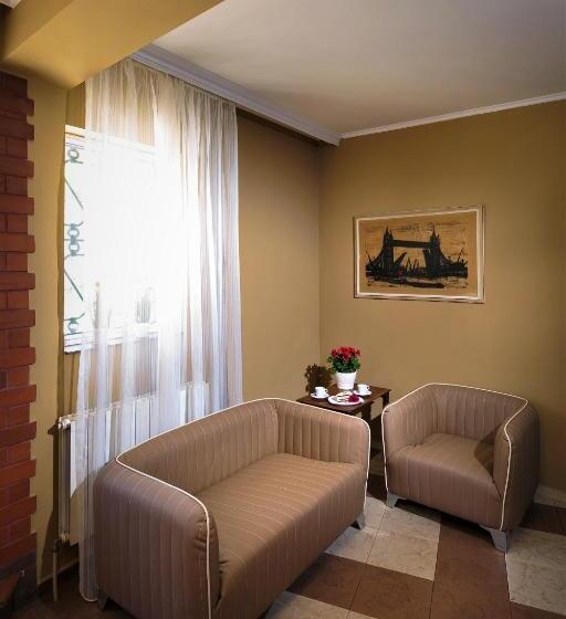 호텔 The White House Plovdiv