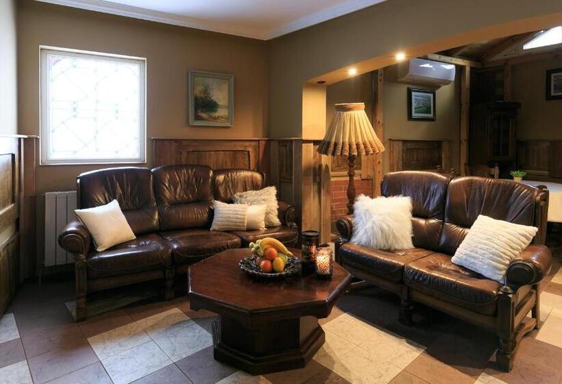 호텔 The White House Plovdiv