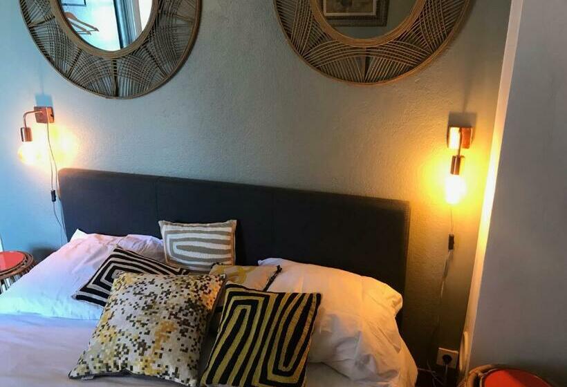 بنسيون Chambre Rose