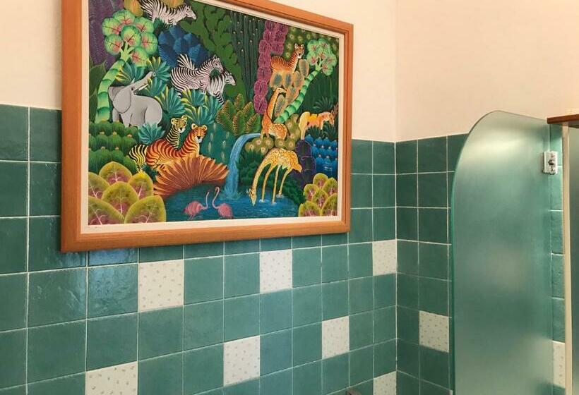 بنسيون Chambre Rose