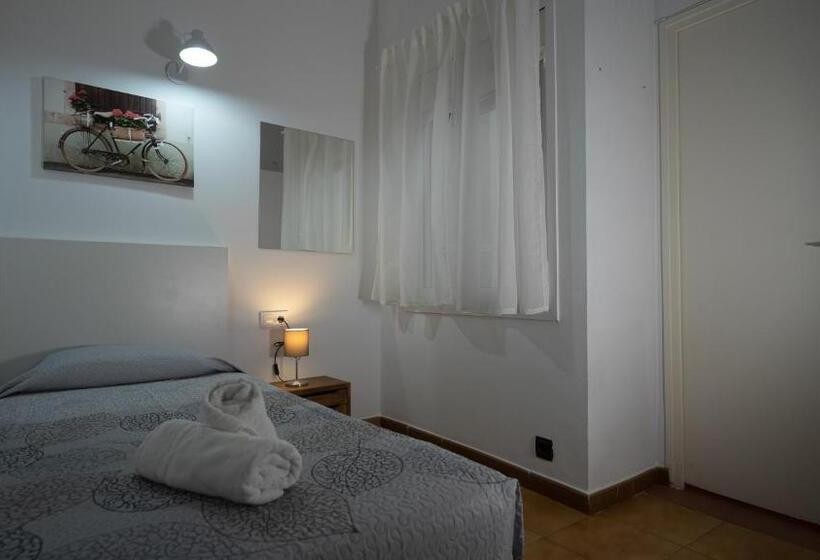 펜션 Hostal La Premsa