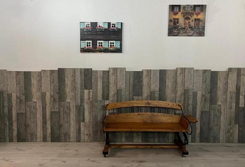 펜션 Hostal La Premsa