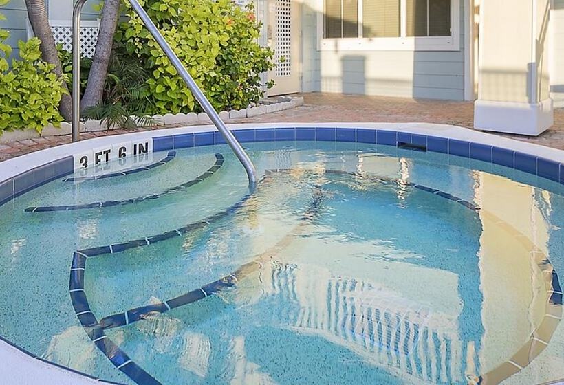 Resort Sixty Six
