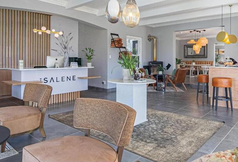 The Salene Hotel & Cottages