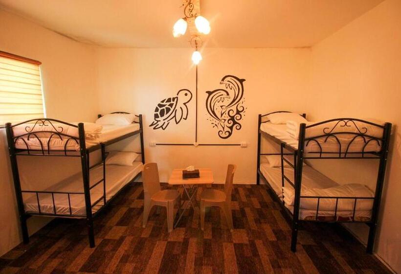 Petra Nefnaf Hostel