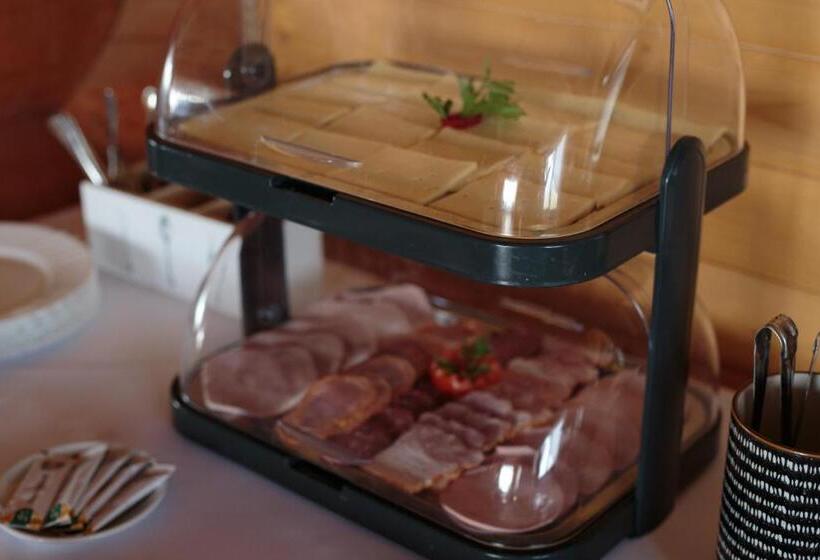 فندق صغير Székelyföld Fogadó