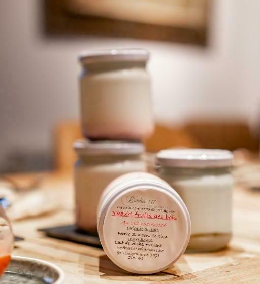 住宿加早餐  A La Source De Lavis