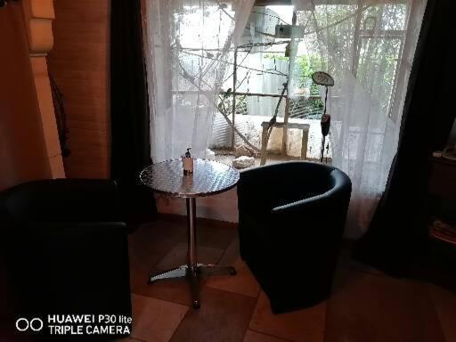 민박 Chambre Hotes Les Oiseaux