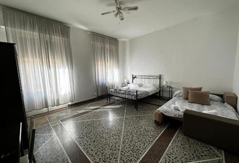 تختخواب و صبحانه Holiday Pisa Gare 2