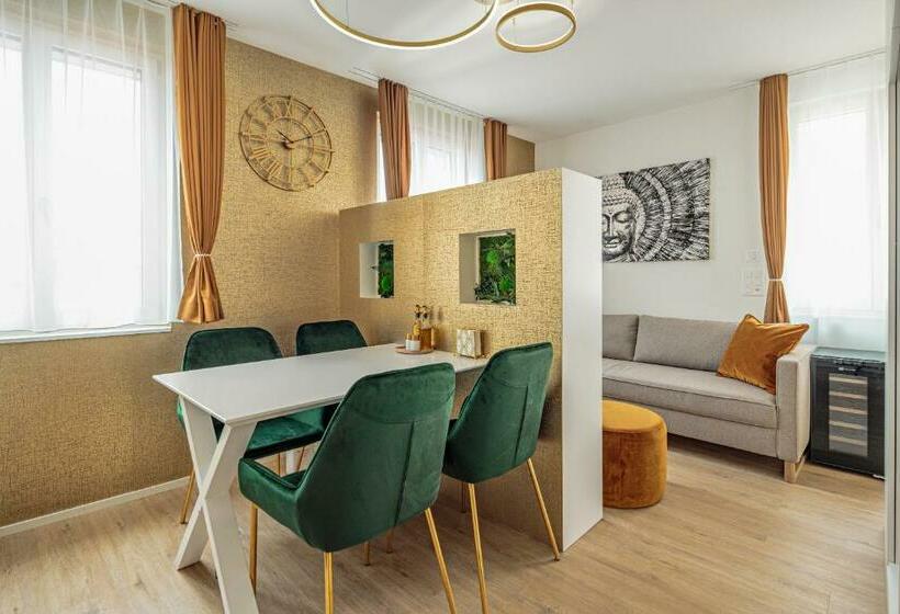 Eh Apartments Merkur