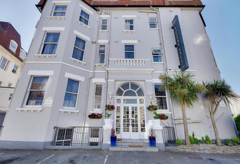 Отель Bourne Hall