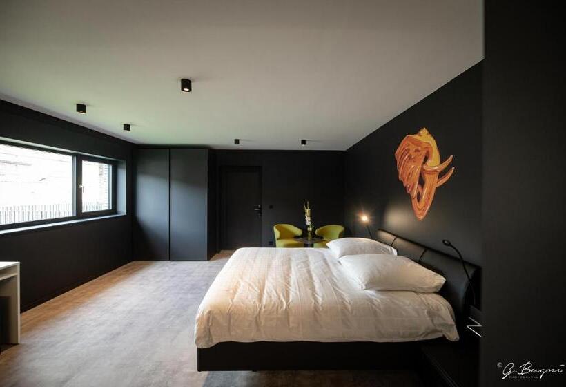 호텔 Boutique Hôtel, La Cour De La Reine, Rooftop & Bistronomique Restaurant