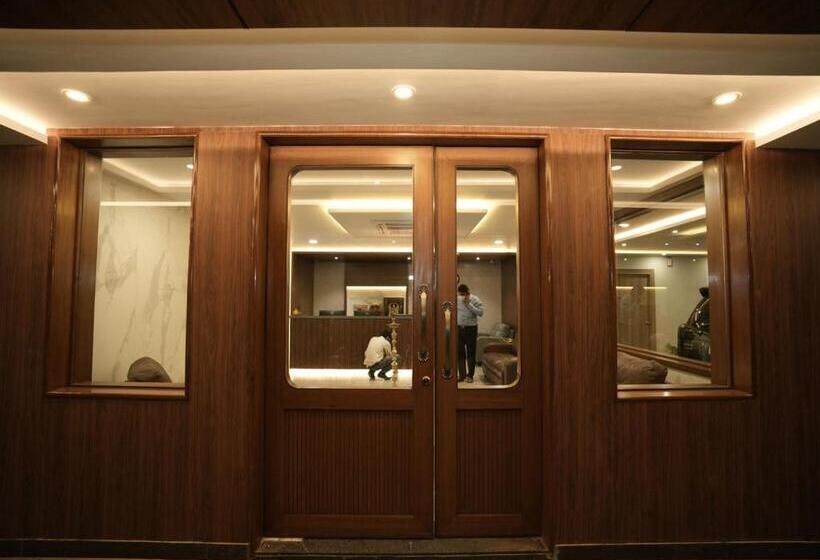 فندق Grand Ganpat