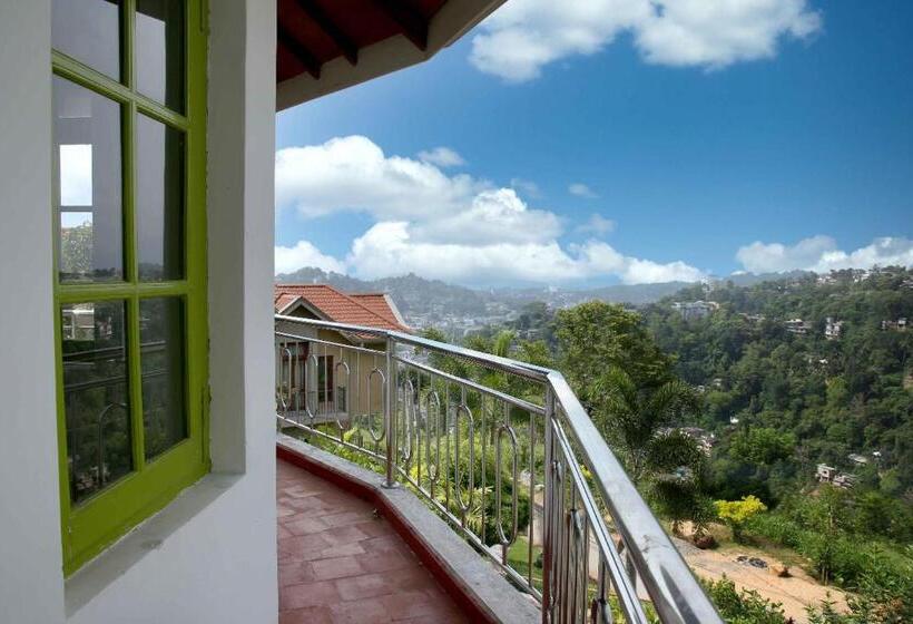 Отель Hanthana Breeze Bungalow