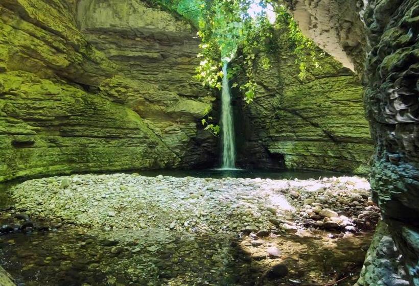 Отель Il Canto Degli Uccelli