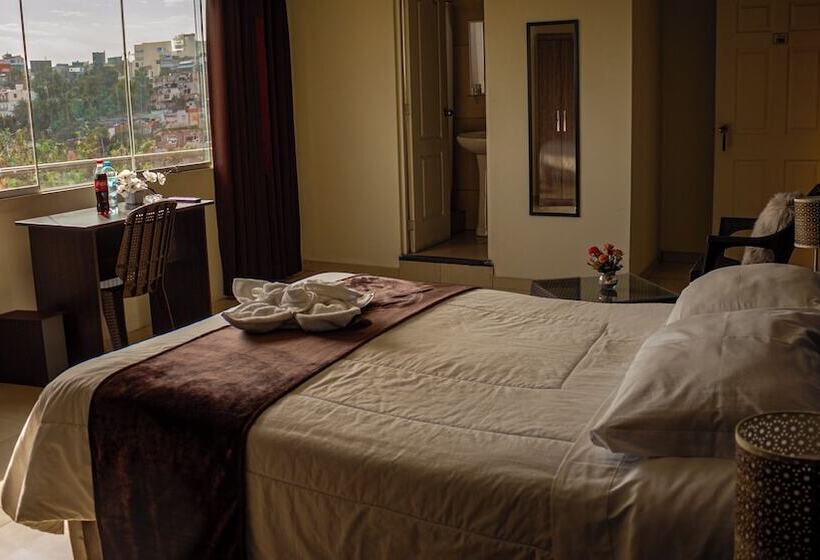 בית מלון כפרי Montecristo