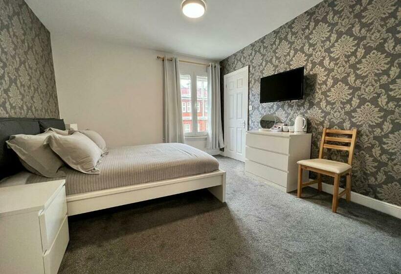 فندق Oxford Street Stays