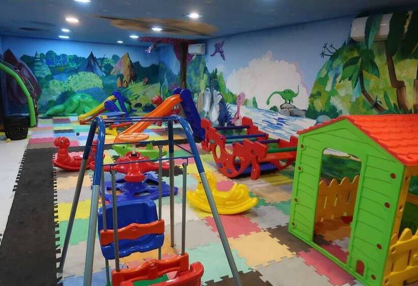 בית מלון כפרי Recanto Dos Dinossauros