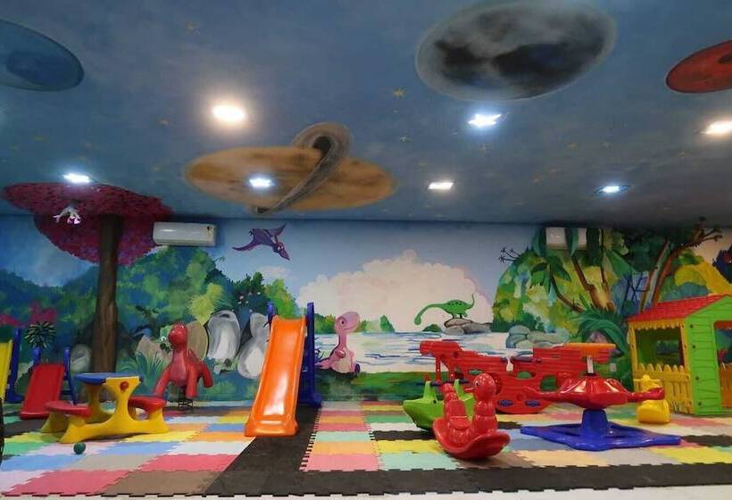 בית מלון כפרי Recanto Dos Dinossauros