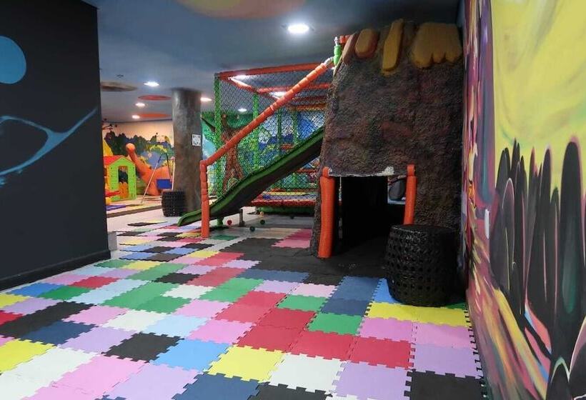 בית מלון כפרי Recanto Dos Dinossauros