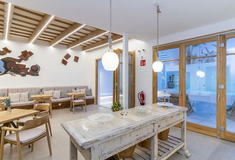 בית מלון כפרי S Antiga Adults Only