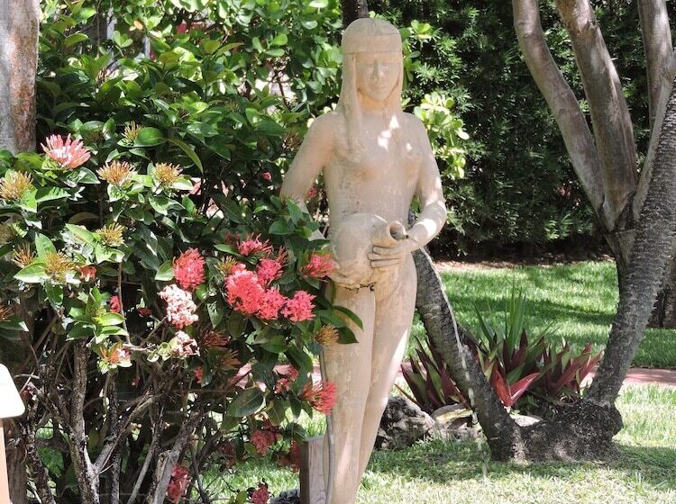 فندق Shangrila Springs