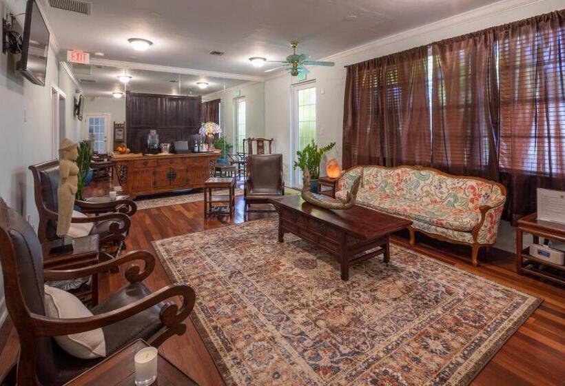 فندق Shangrila Springs