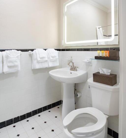 فندق Shangrila Springs