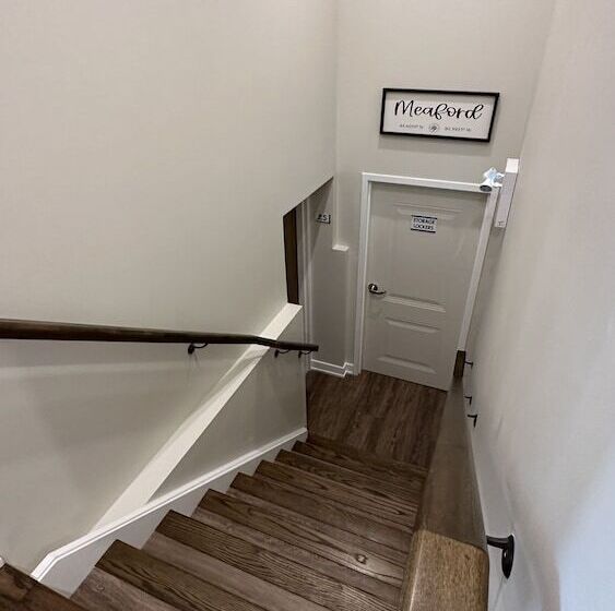 호텔 The Landing   Extended Stay Quarters