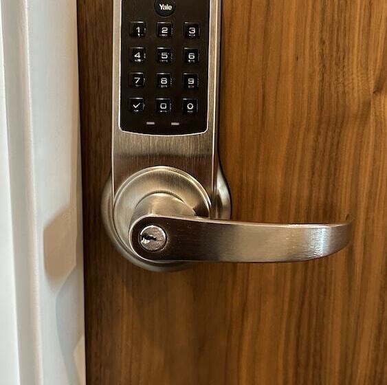 호텔 The Landing   Extended Stay Quarters