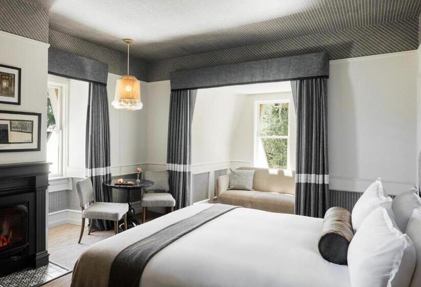 فندق The Madrona