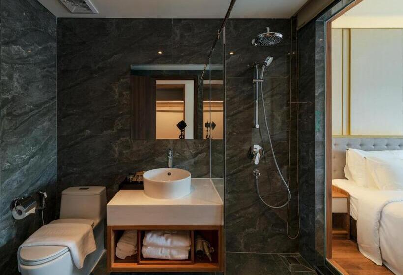 هتل The Tahiti Beach