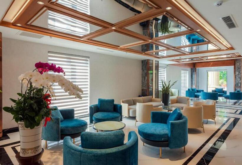 هتل The Tahiti Beach