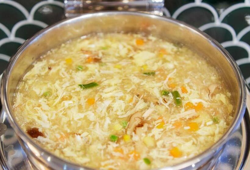 هتل The Tahiti Beach